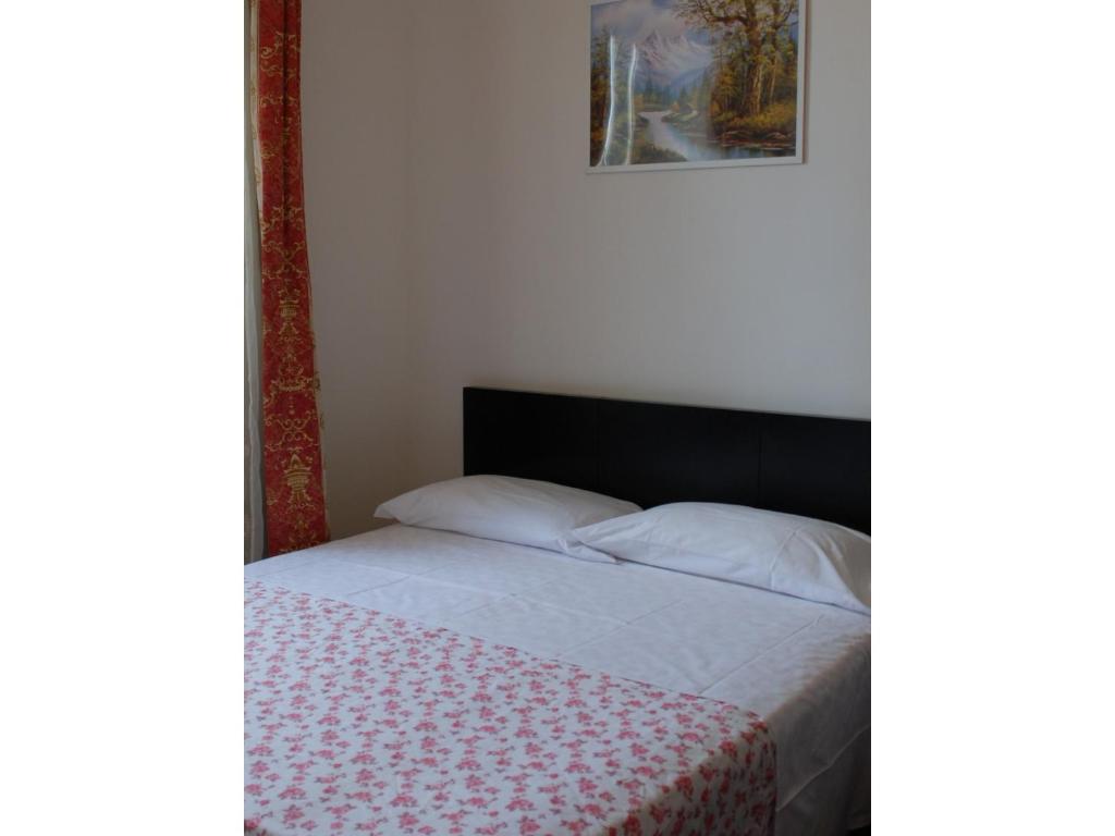 Bed and Breakfast Casa Dell'Amicizia Рим Экстерьер фото